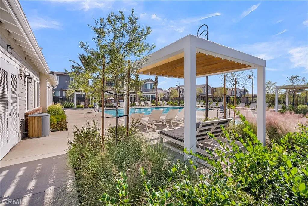 6589 Grotto Lane 3, Fontana, California 92336 home-pic-33