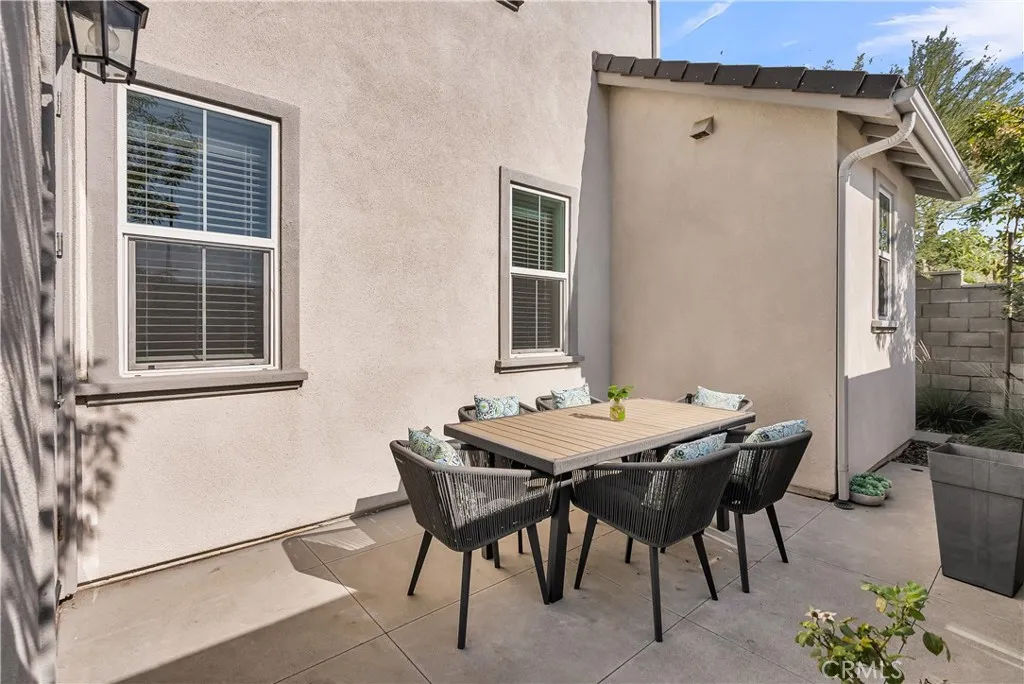 6589 Grotto Lane 3, Fontana, California 92336 home-pic-27