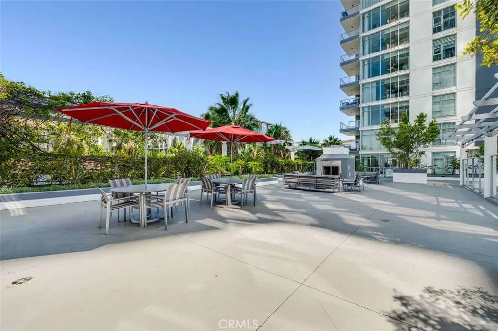 400 W Ocean Boulevard 206, Long Beach, California 90802 home-pic-37