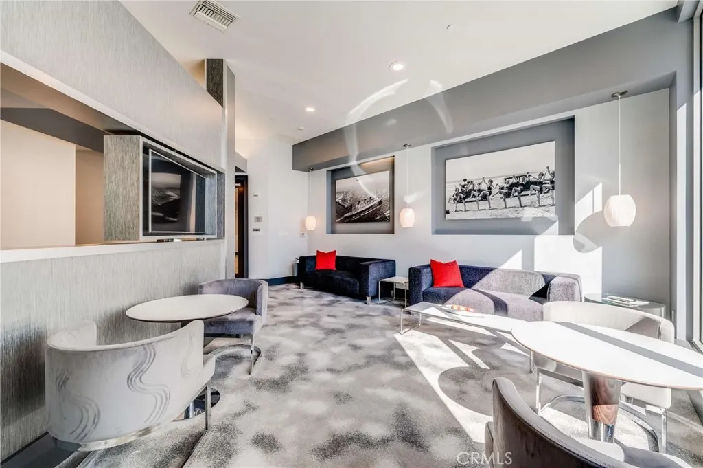 400 W Ocean Boulevard 206, Long Beach, California 90802 home-pic-33