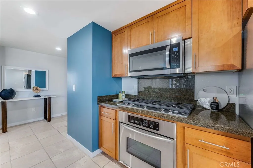 400 W Ocean Boulevard 206, Long Beach, California 90802 home-pic-10