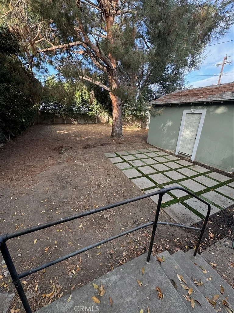 1355 N Gordon Street, Pomona, California 91768 home-pic-43