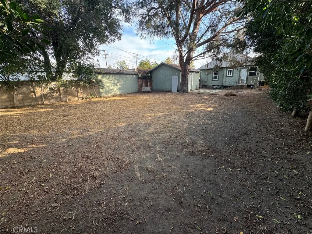 1355 N Gordon Street, Pomona, California 91768 home-pic-49