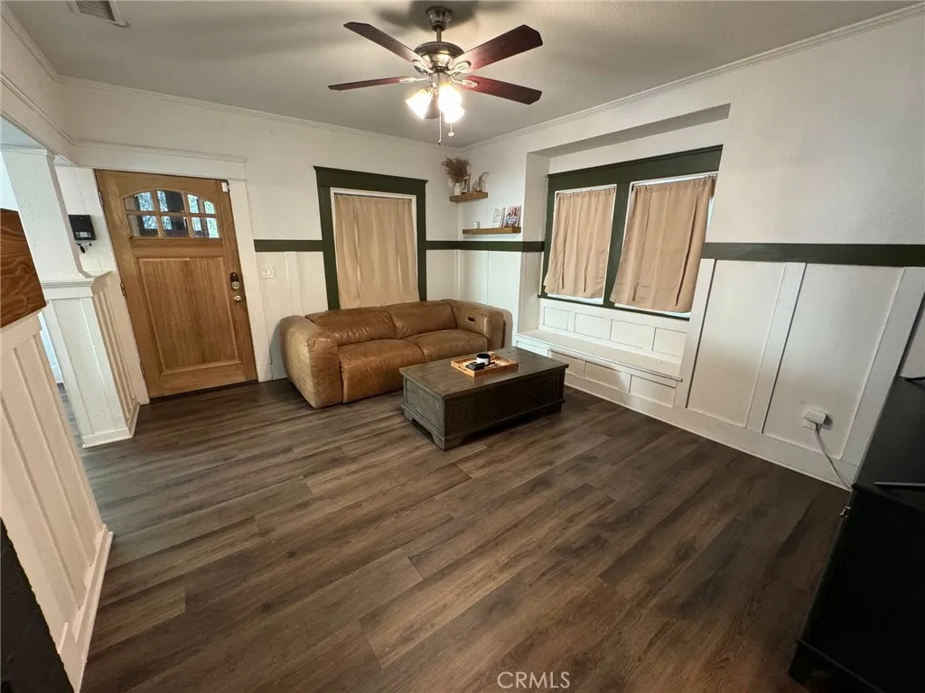 1355 N Gordon Street, Pomona, California 91768 home-pic-16