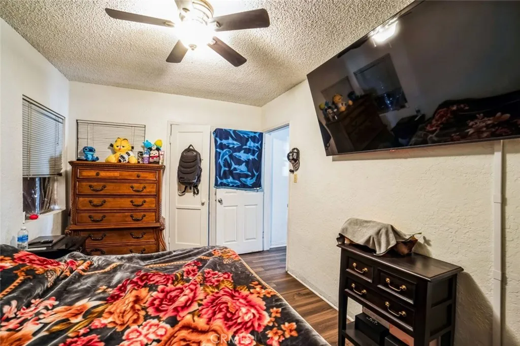 938 E 2nd Street, San Bernardino, California 92408 home-pic-20