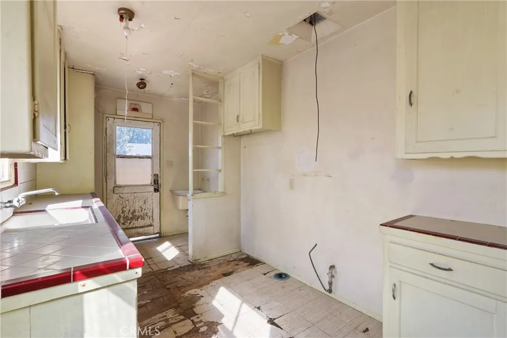 7409 Kengard, Whittier, California 90606 home-pic-9