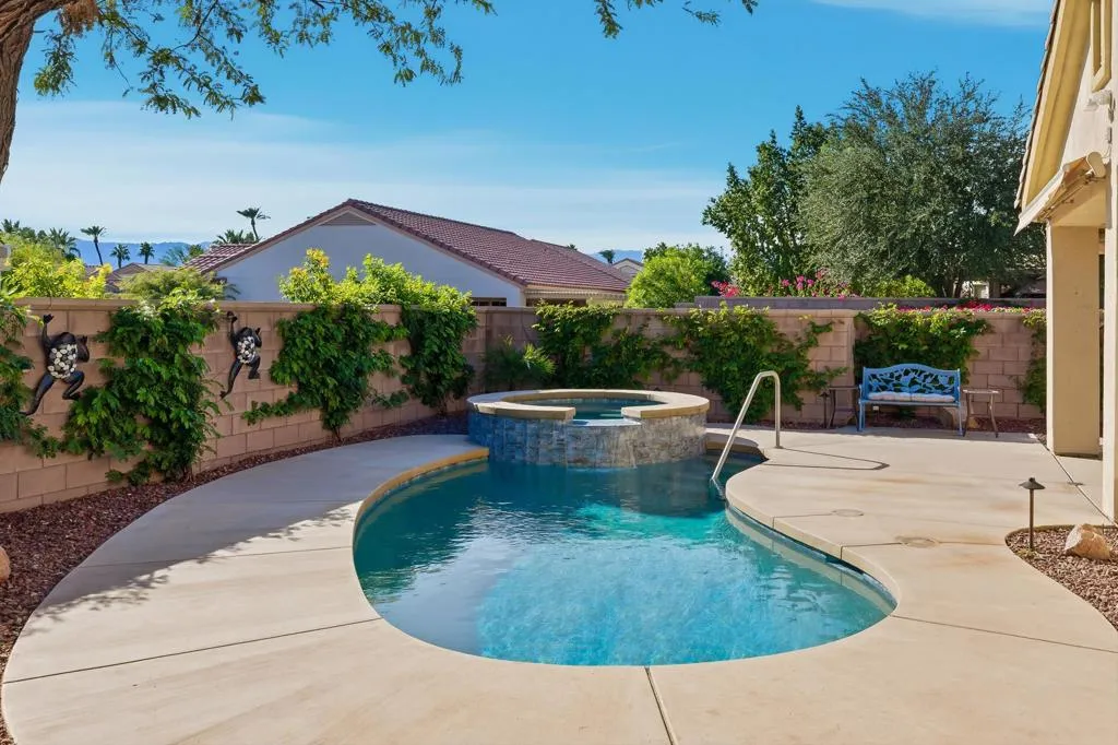 78301 Bovee Circle, Palm Desert, California 92211 home-pic-3