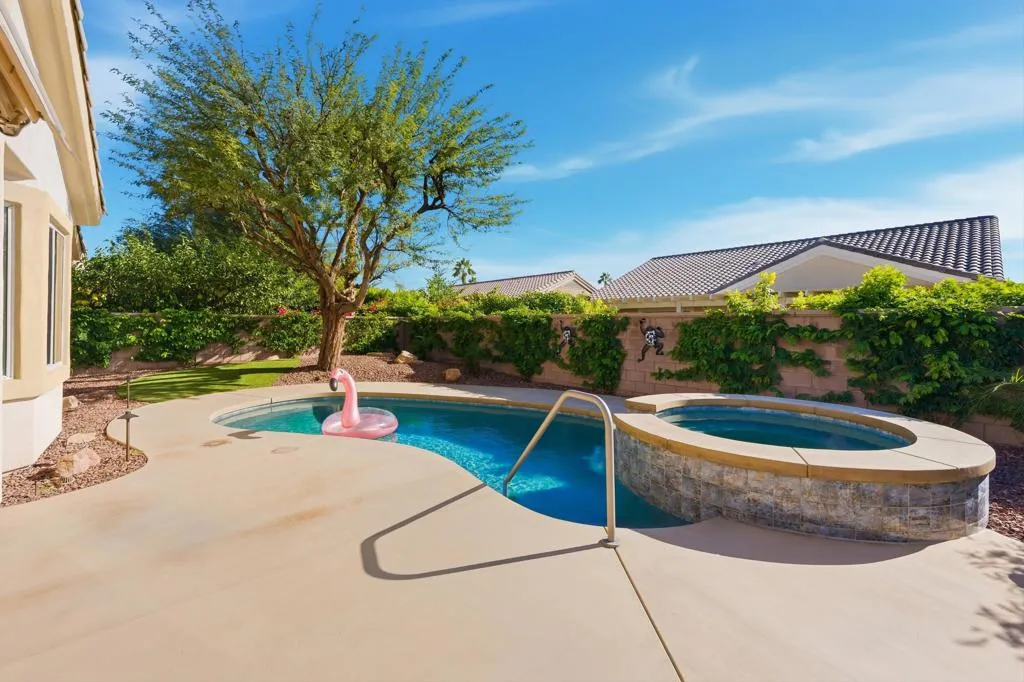 78301 Bovee Circle, Palm Desert, California 92211 home-pic-18