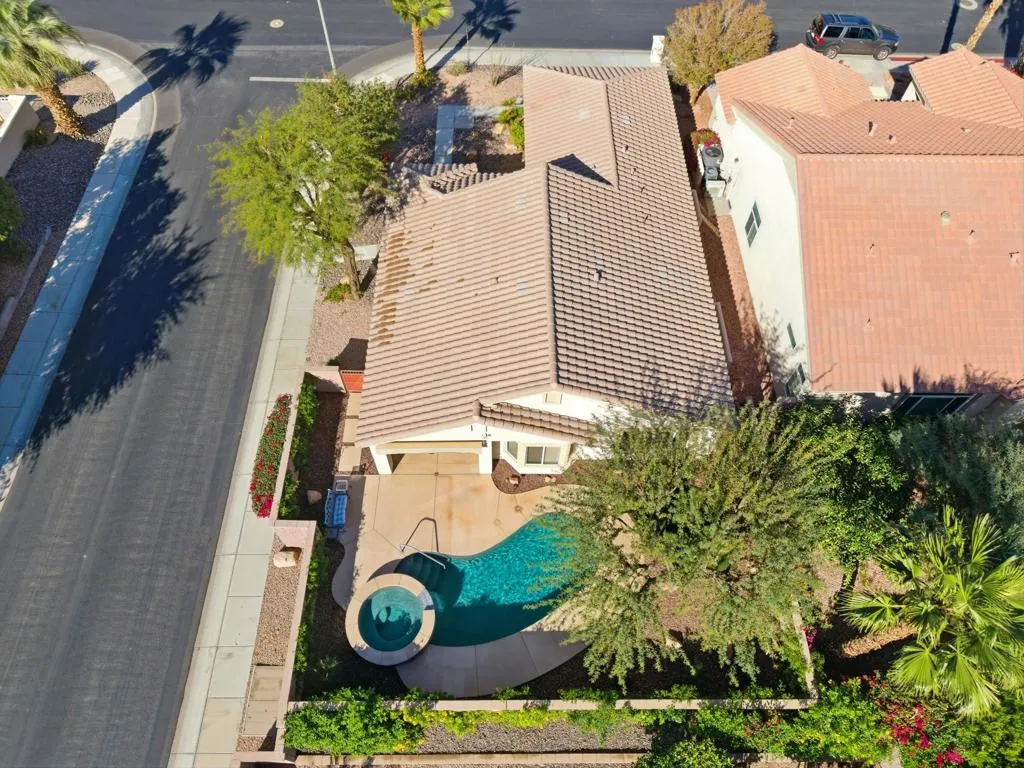 78301 Bovee Circle, Palm Desert, California 92211 home-pic-2