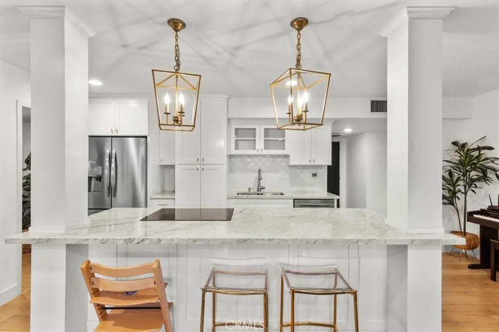 10501 Wilshire, Los Angeles, California 90024 home-pic-7