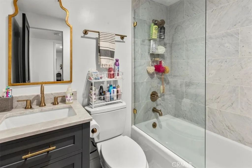 10501 Wilshire, Los Angeles, California 90024 home-pic-21