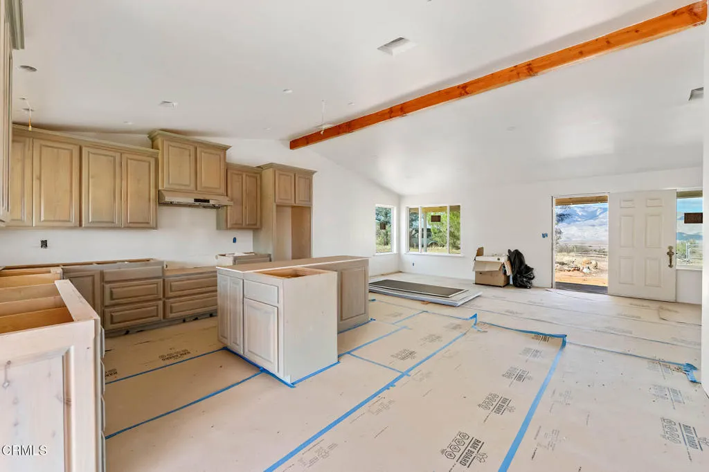 Kitchen & living - 7451 Foothill Rd