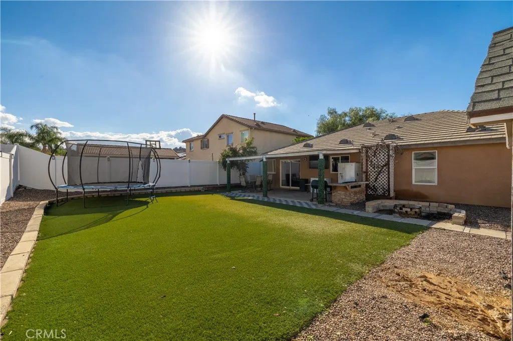3079 Avalon, Perris, California 92571 home-pic-22