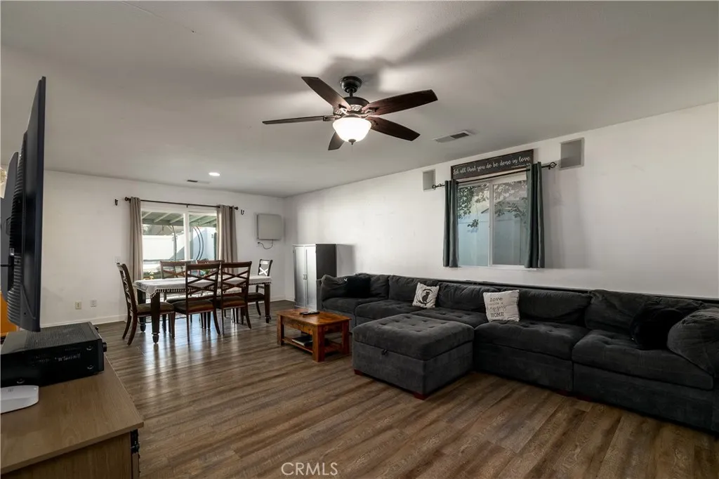 3079 Avalon, Perris, California 92571 home-pic-3
