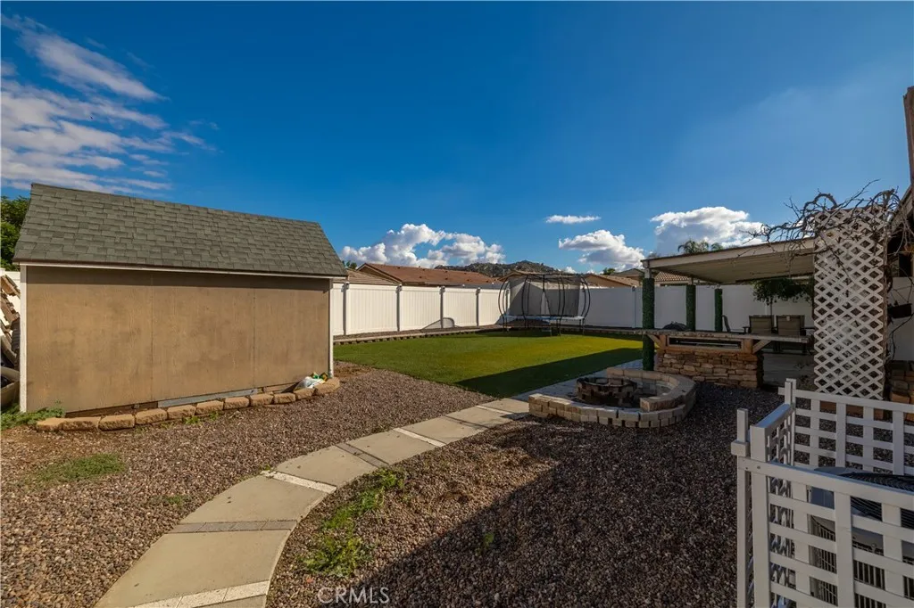 3079 Avalon, Perris, California 92571 home-pic-23