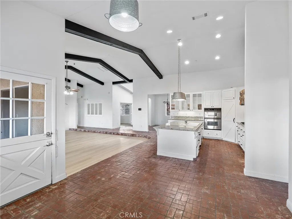 8135 Winmar, Hesperia, California 92344 home-pic-18