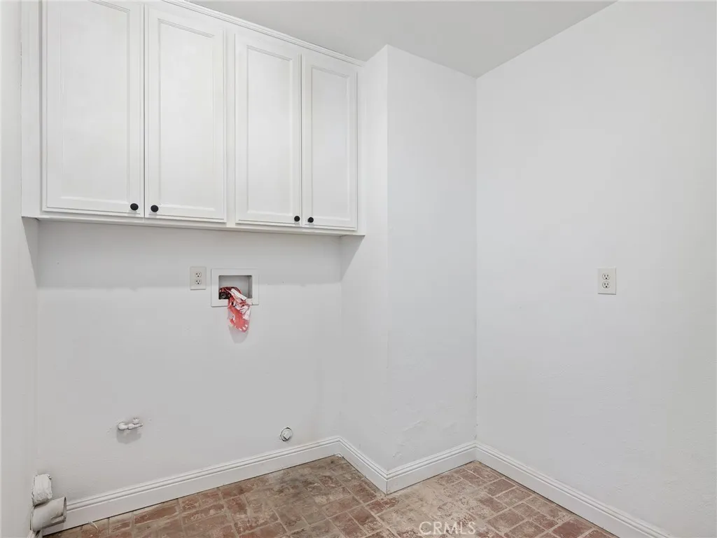 8135 Winmar, Hesperia, California 92344 home-pic-26