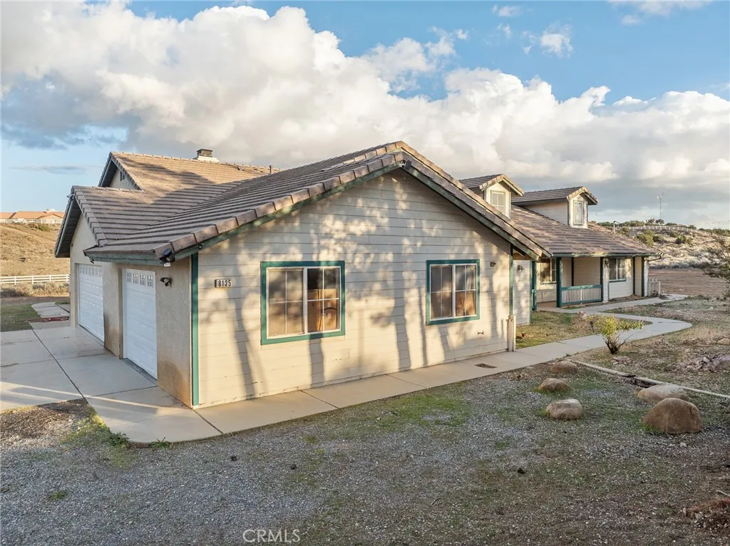 8135 Winmar, Hesperia, California 92344 home-pic-46