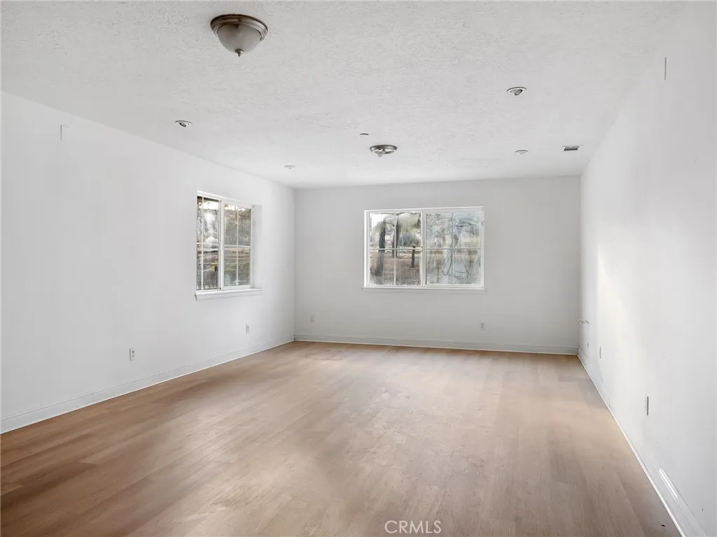 8135 Winmar, Hesperia, California 92344 home-pic-27