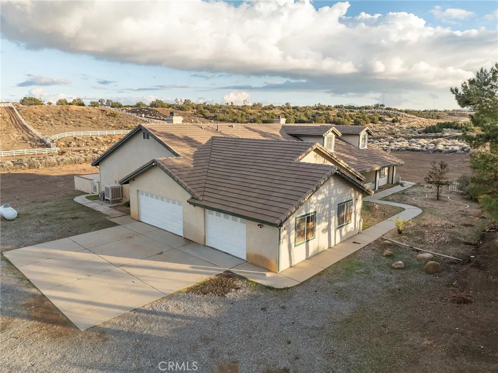 8135 Winmar, Hesperia, California 92344 home-pic-51