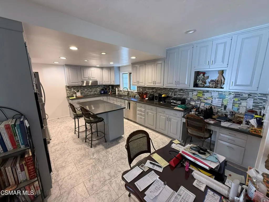 862 Camino Concordia, Camarillo, California 93010 home-pic-19