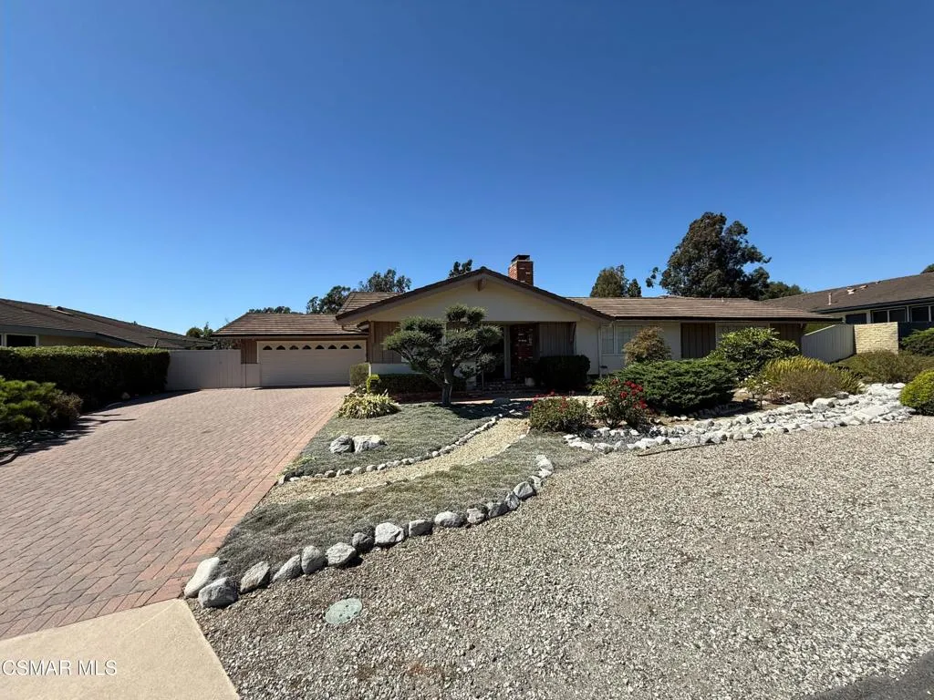 862 Camino Concordia, Camarillo, California 93010 home-pic-2