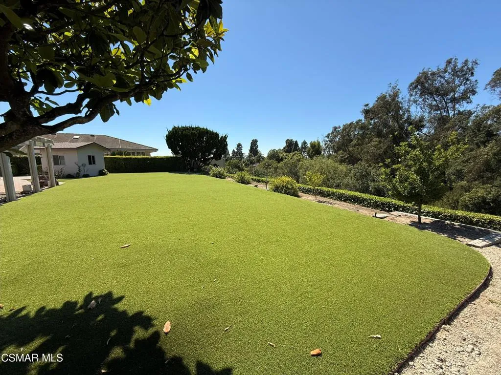 862 Camino Concordia, Camarillo, California 93010 home-pic-3
