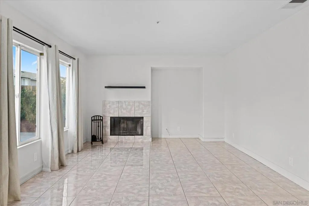 1341 Somerset Ct, Ramona, California 92065 home-pic-15