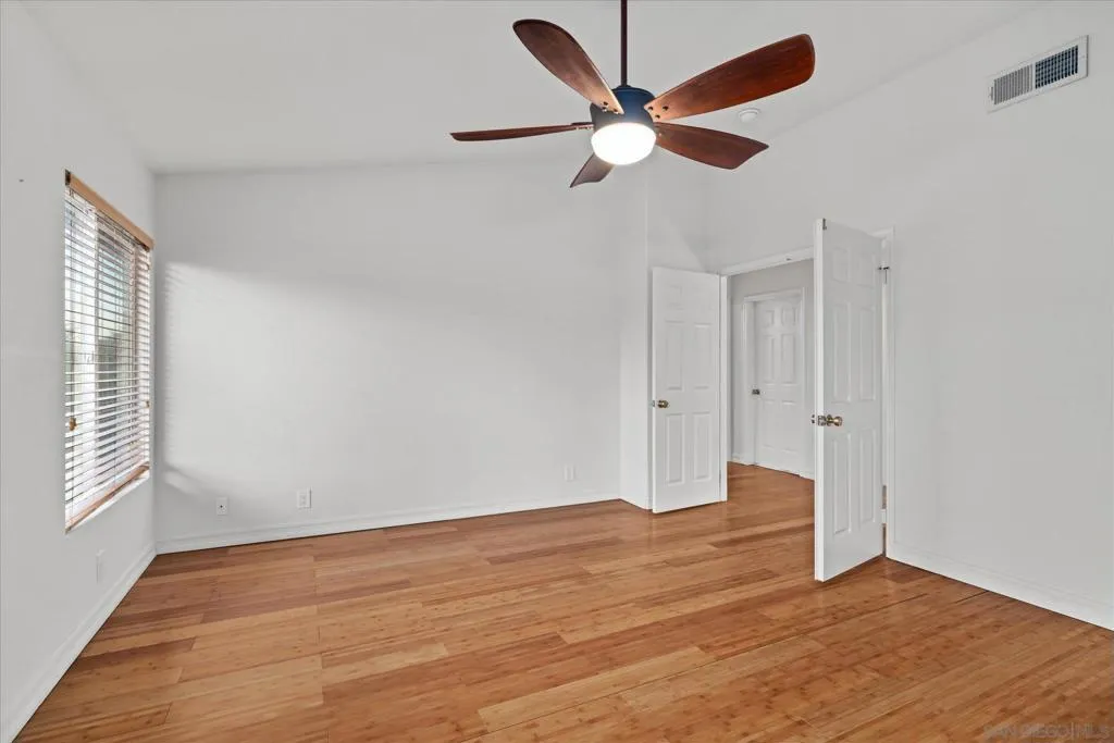 1341 Somerset Ct, Ramona, California 92065 home-pic-20