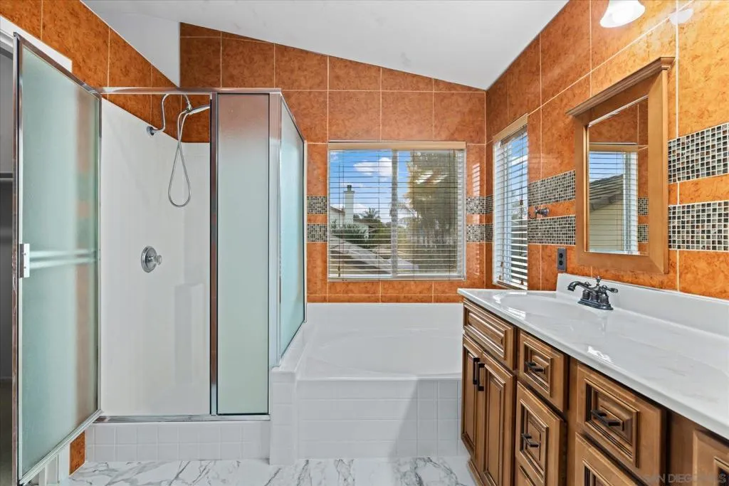 1341 Somerset Ct, Ramona, California 92065 home-pic-23