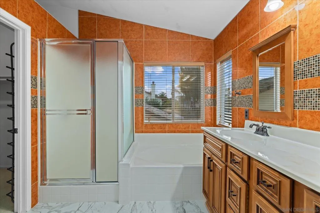 1341 Somerset Ct, Ramona, California 92065 home-pic-22