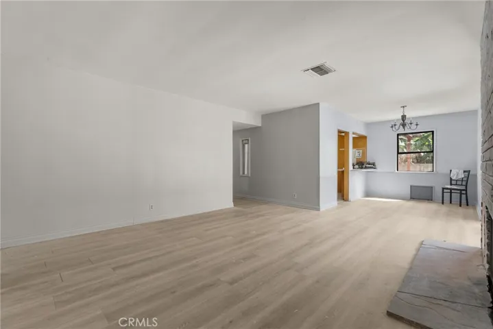 7229 De Celis, Van Nuys, California 91406