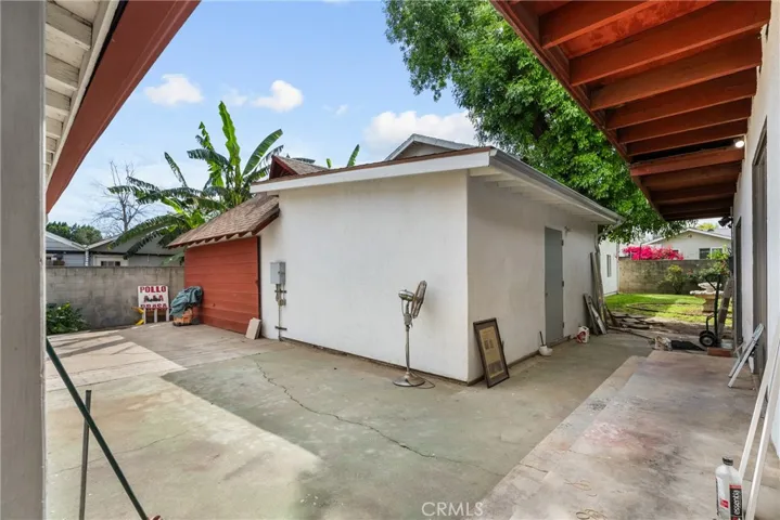 7229 De Celis, Van Nuys, California 91406