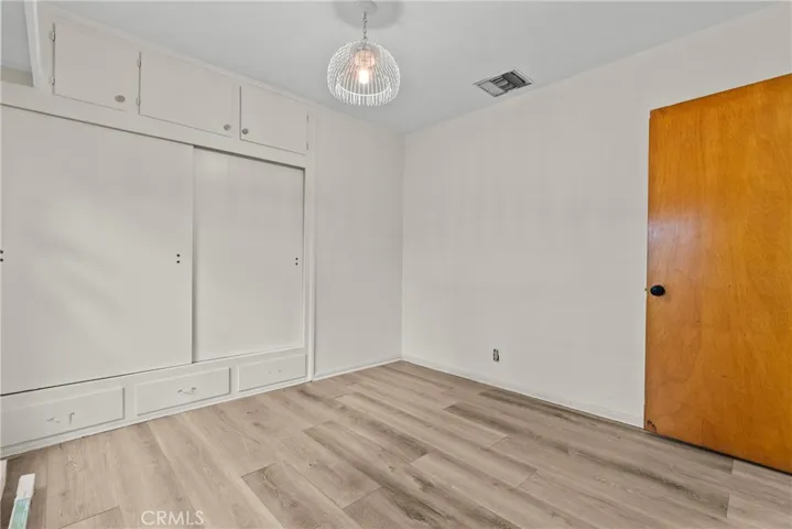 7229 De Celis, Van Nuys, California 91406
