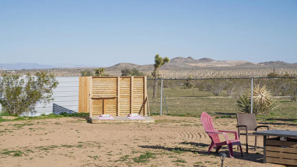 56625 Lowe Avenue, Yucca Valley, California 92284 home-pic-26