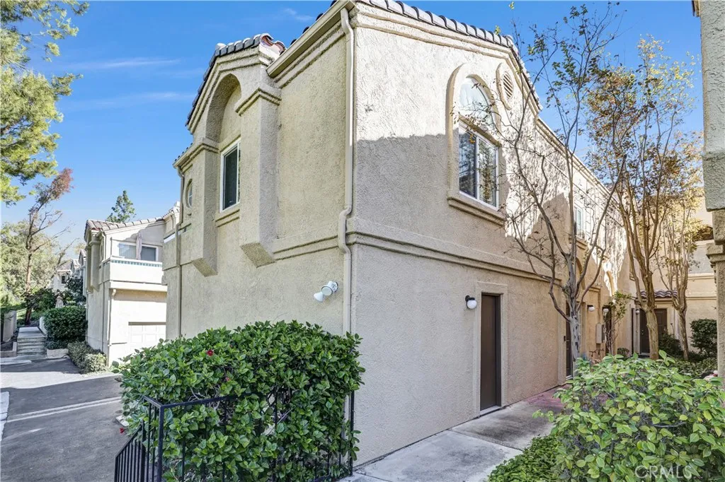 21181 Jasmines, Lake Forest, California 92630 home-pic-3