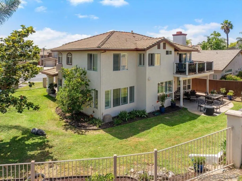 2090 Grand View Glen, Escondido, California 92026 home-pic-1