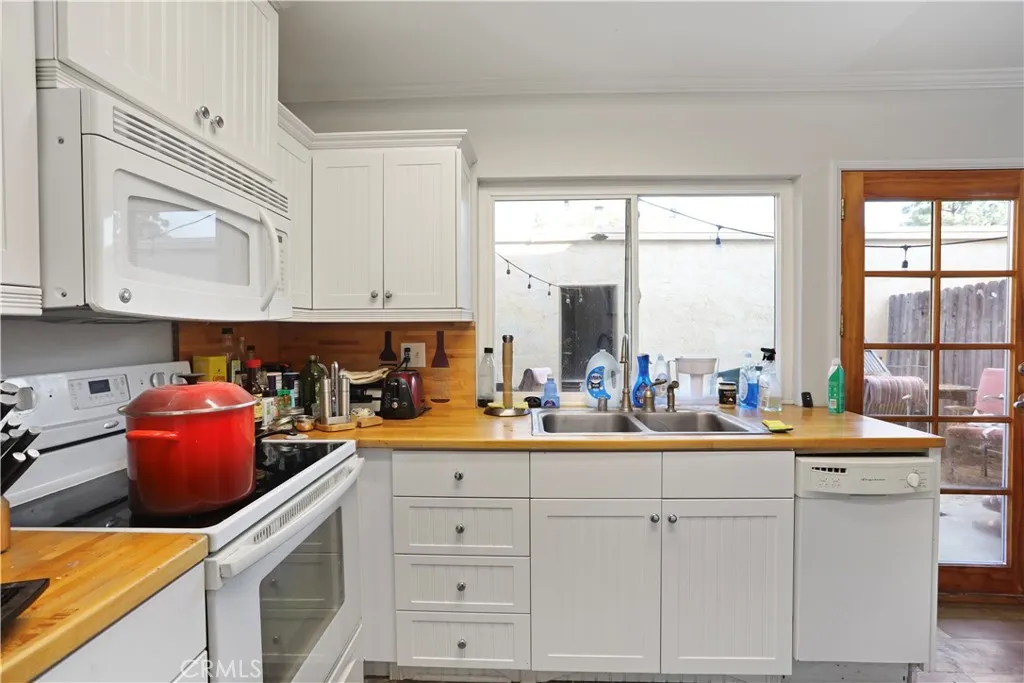 10330 Kerrigan, Santee, California 92071 home-pic-3