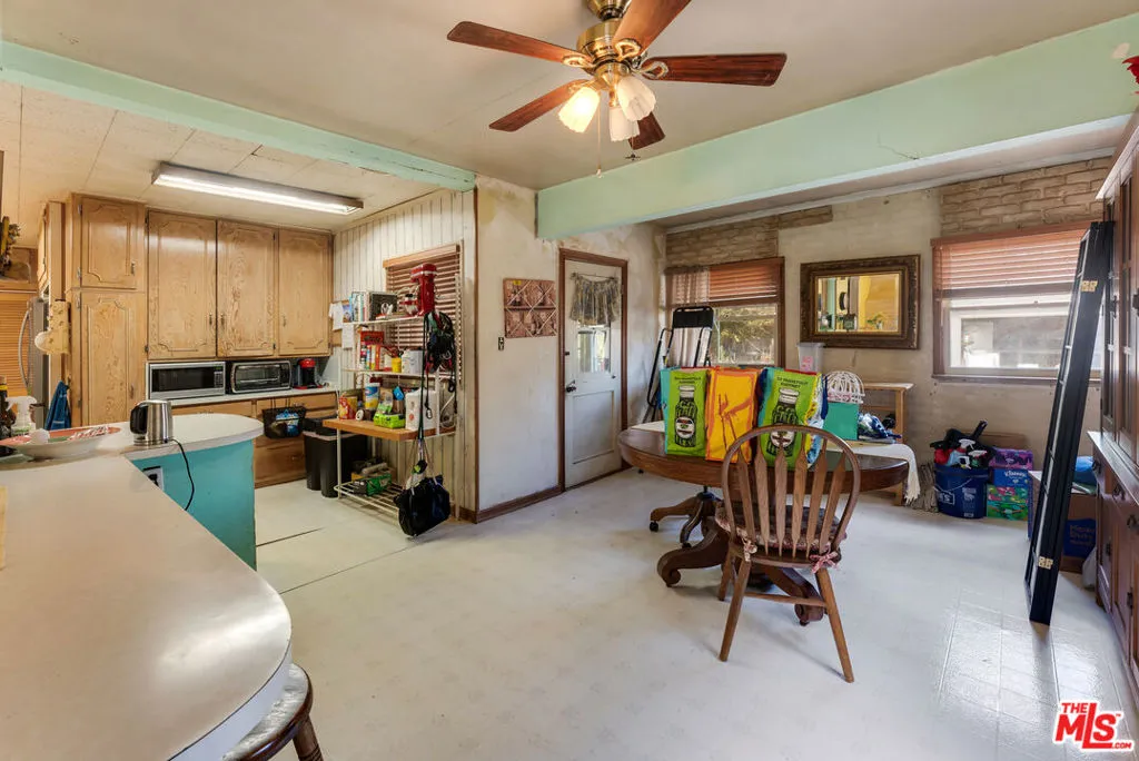 19043 Keswick Street, Reseda, California 91335 home-pic-7