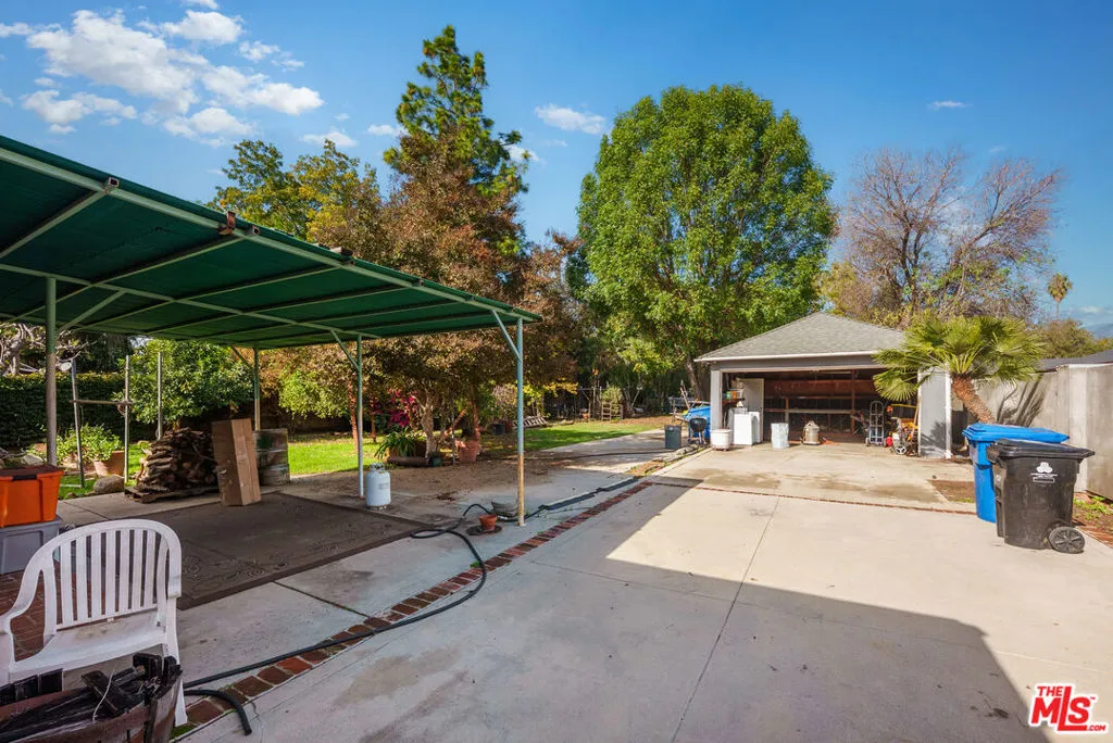 19043 Keswick Street, Reseda, California 91335 home-pic-19