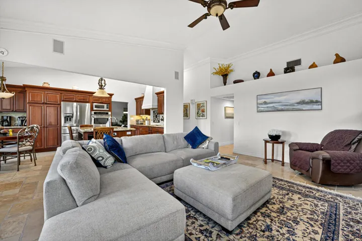 370-cypress-point-drive---002