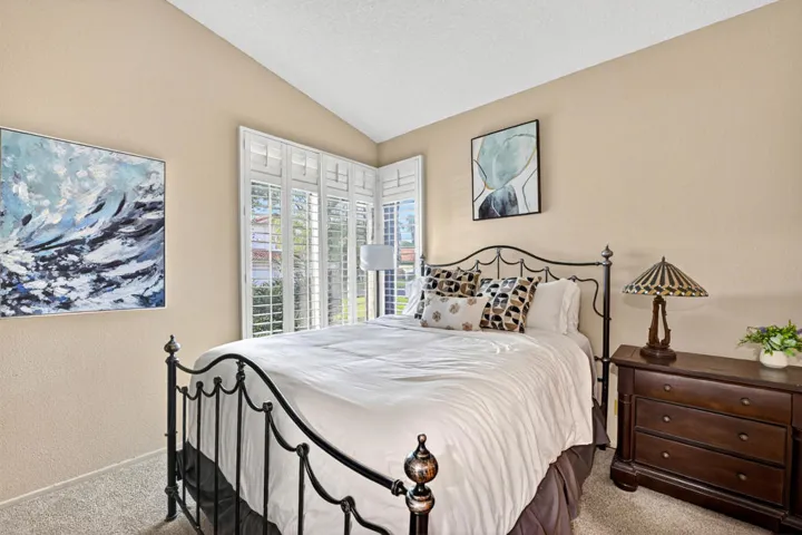 370-cypress-point-drive---010