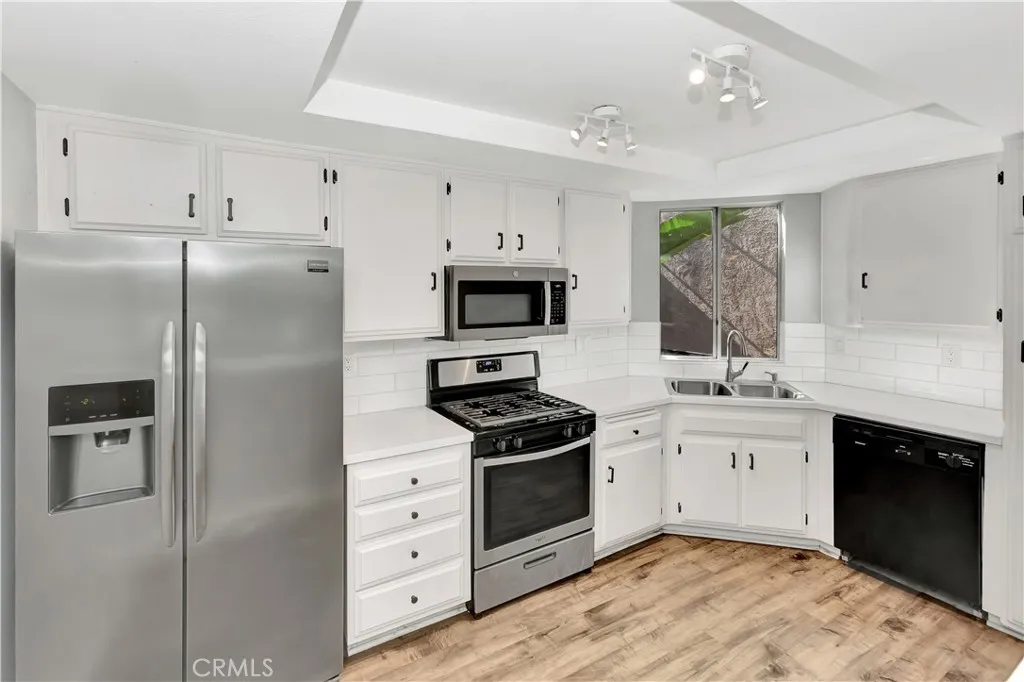 645 Pacific Avenue 315, Long Beach, California 90802 home-pic-11