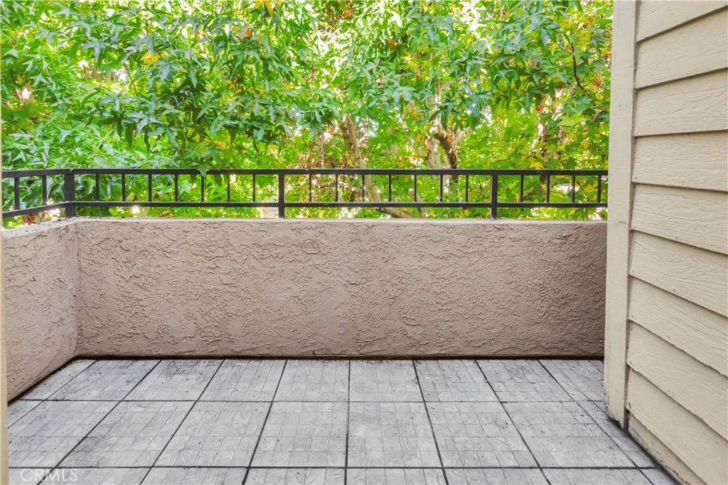 645 Pacific Avenue 315, Long Beach, California 90802 home-pic-19