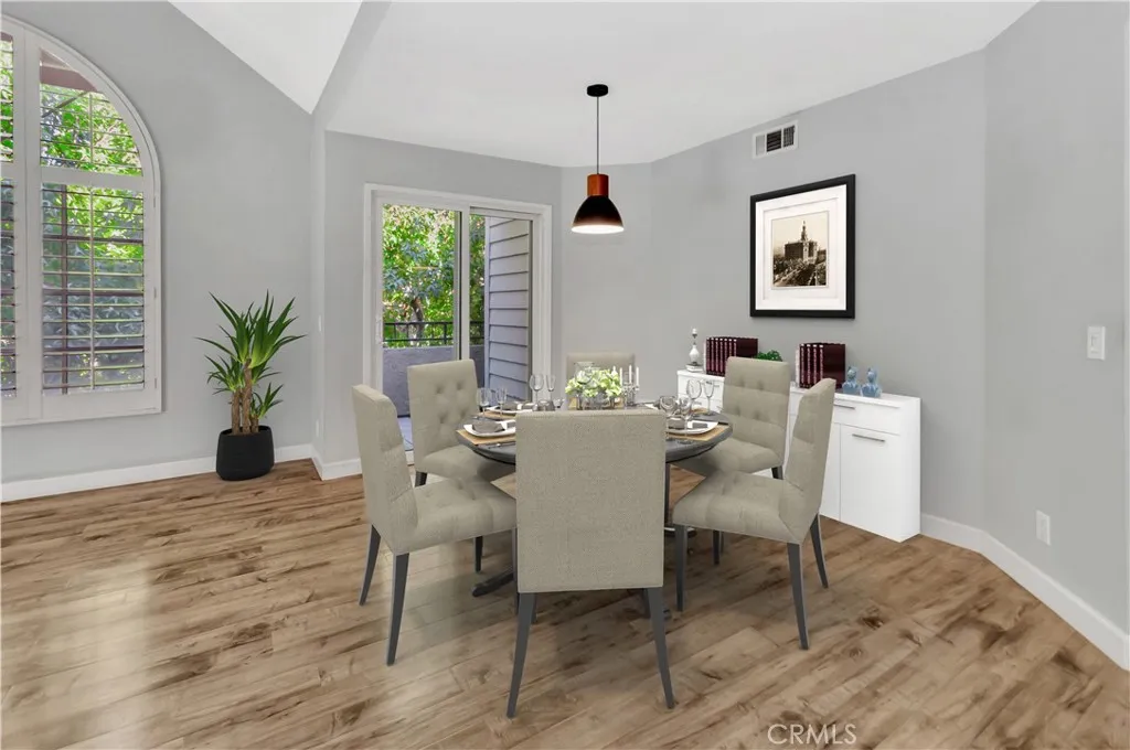 645 Pacific Avenue 315, Long Beach, California 90802 home-pic-7