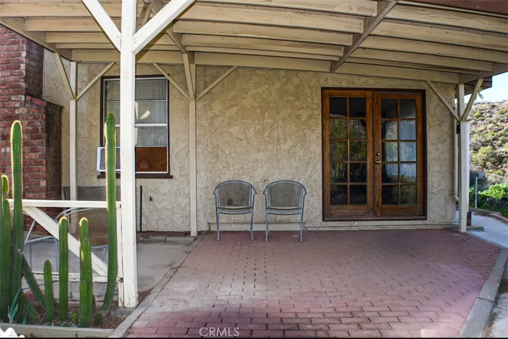 30344 Bouquet Canyon, Santa Clarita, California 91390 home-pic-8