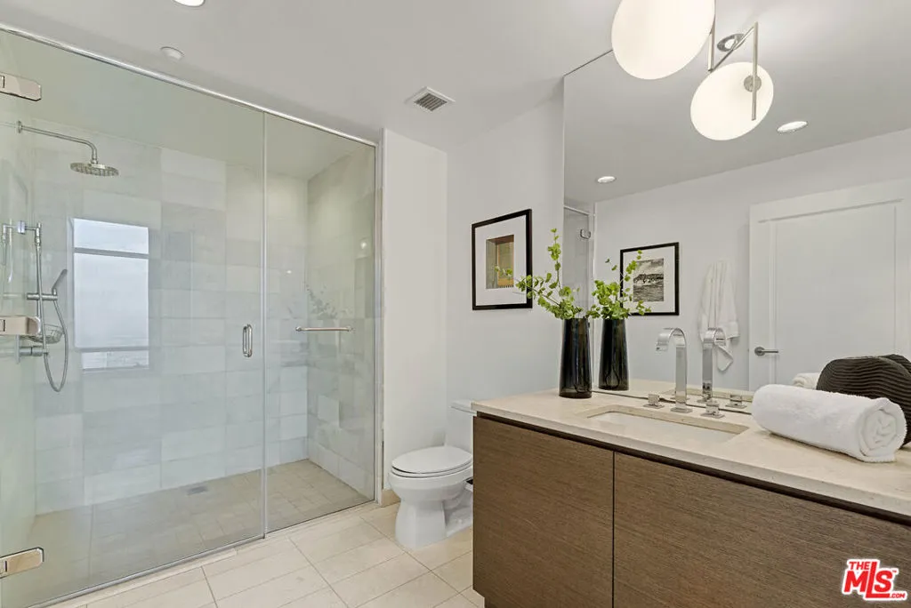 900 W Olympic Boulevard 47g, Los Angeles, California 90015 home-pic-42