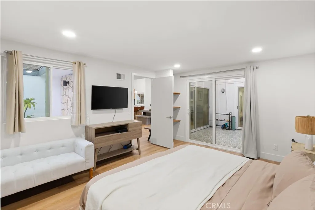 14481 Denbigh, Tustin, California 92780 home-pic-20