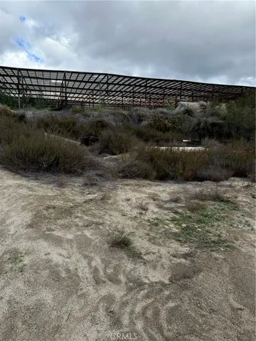 Barn like structure.