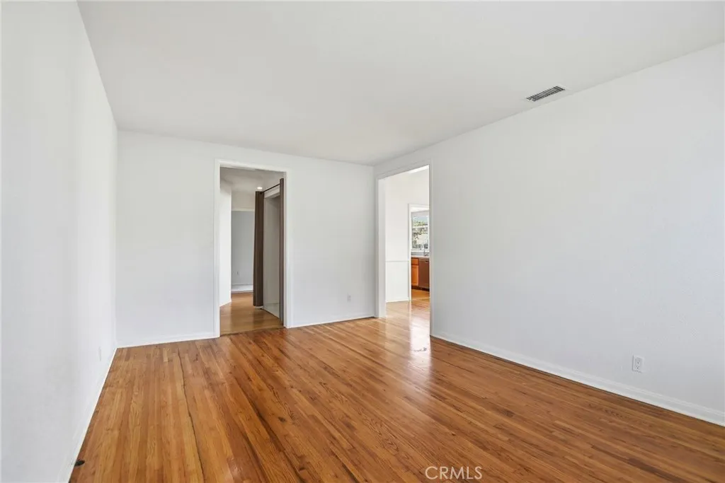4703 Palo Verde Ave, Lakewood, California 90713 home-pic-7